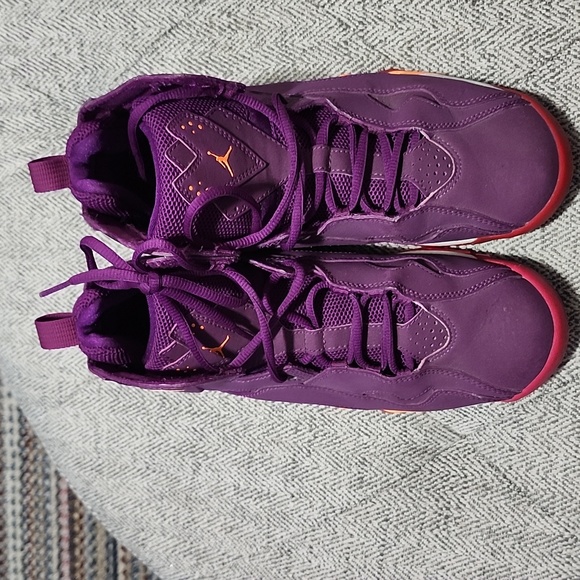 Nike Jordans Purple - Picture 1 of 5